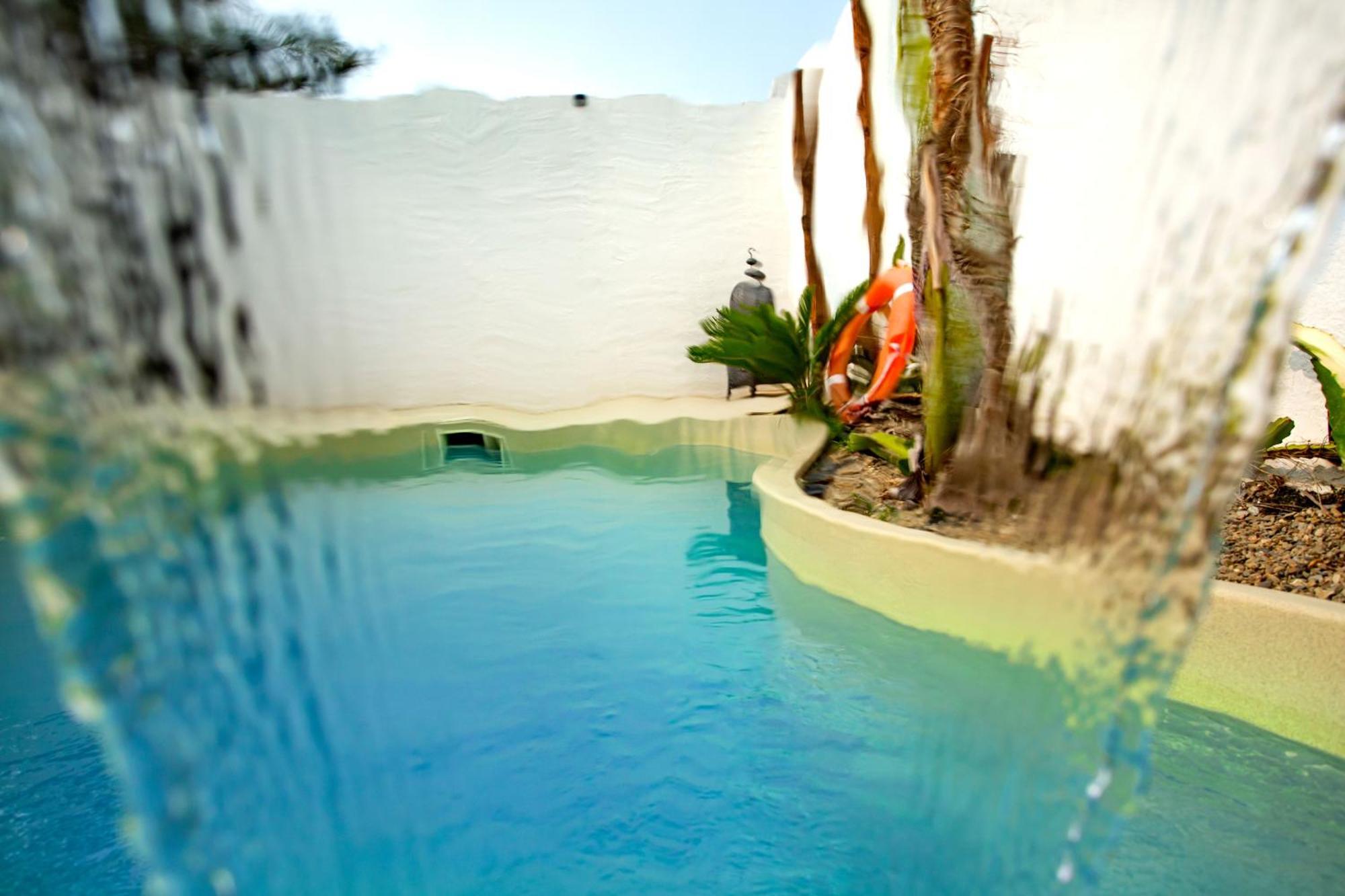 Villa Casa Blanca Luxury Spa Con Piscina Privada Y Jacuzzi Privado Чиклана-де-ла-Фронтера Экстерьер фото